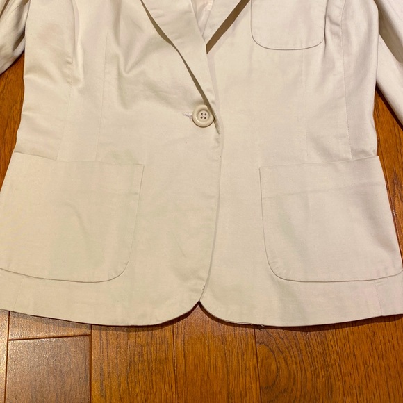 Reitmans beige fitted jacket - Picture 11 of 11